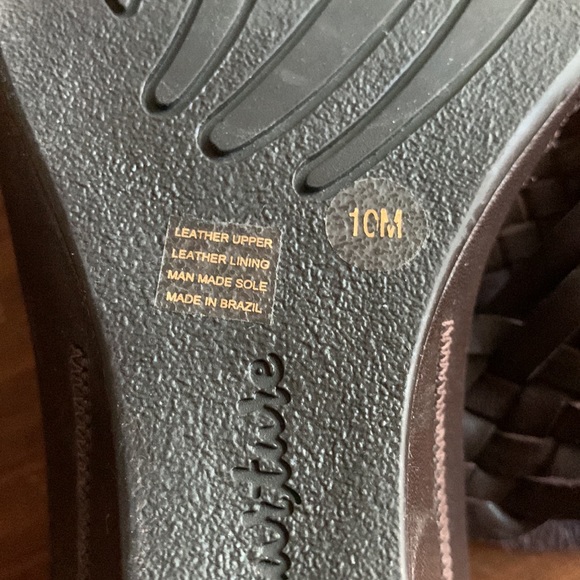 Nurture Sandals - Picture 5 of 5